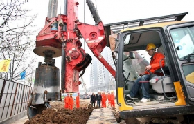 张家坝旋挖钻机成孔灌注桩施工工艺工法(干挖)